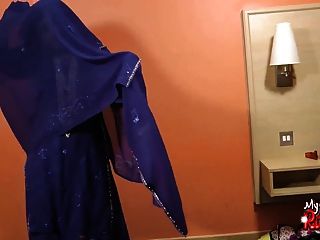 Indian Babe Rupali Using A Vibrator Masturbating